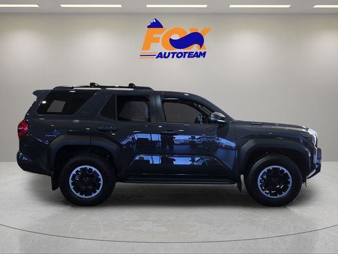 New 2026 Toyota 4Runner TRD Off-Road Premium AWD/4WD image 4