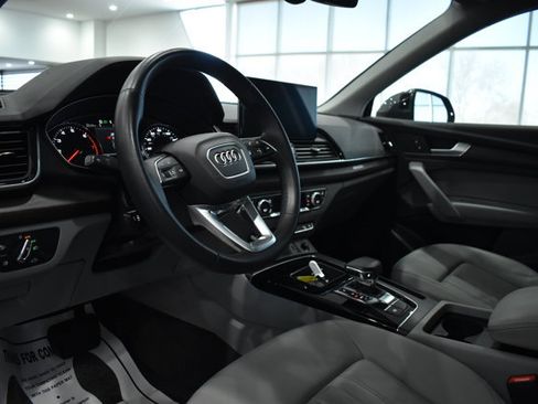 Used 2023 Audi Q5 2.0T Premium w/ Convenience Package image 14