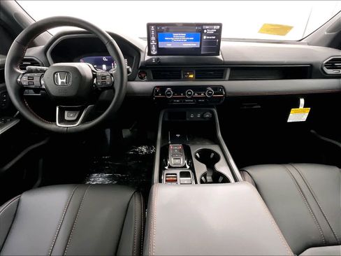New 2026 Honda Pilot TrailSport image 12