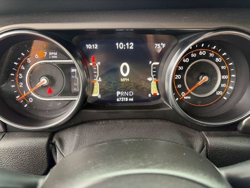 Used 2021 Jeep Wrangler Sport AWD/4WD image 16