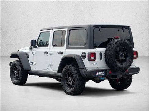 Used 2024 Jeep Wrangler Willys image 3
