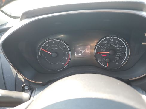 Used 2022 Subaru Crosstrek 2.0i Premium AWD/4WD image 23