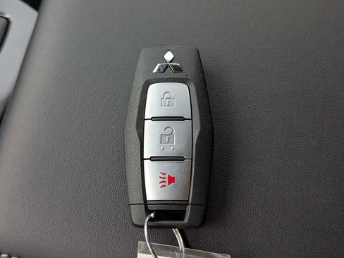 New 2026 Mitsubishi Outlander ES AWD/4WD image 29