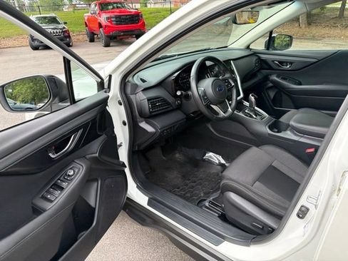 Used 2021 Subaru Outback Premium AWD/4WD image 11