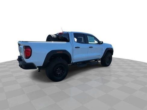 New 2026 GMC Canyon AT4X w/ AT4X AEV Edition AWD/4WD image 8