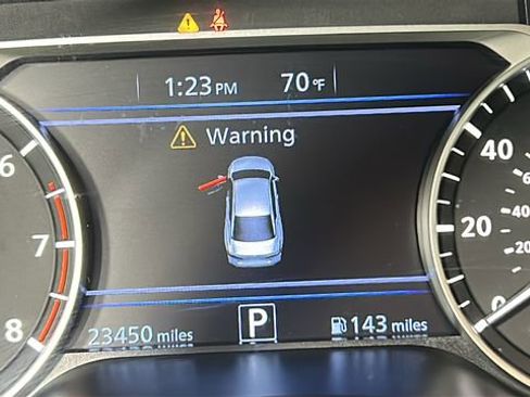 Used 2024 Nissan Altima 2.5 SR FWD image 19
