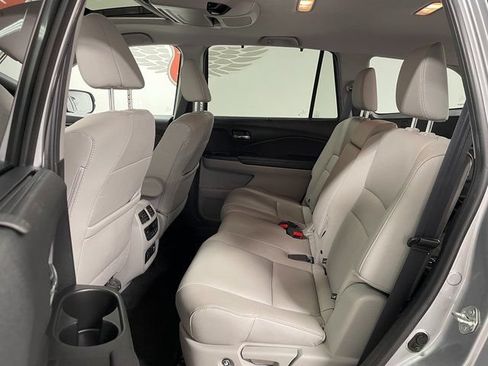 Used 2021 Honda Pilot Touring image 24
