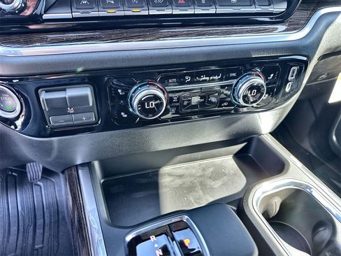 New 2026 GMC Sierra 1500 Elevation w/ Elevation Premium Package image 27