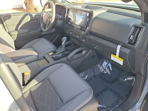 New 2026 Nissan Frontier SV w/ SV Convenience Package image 11