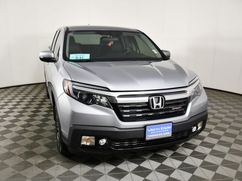 Used 2019 Honda Ridgeline Sport image 3