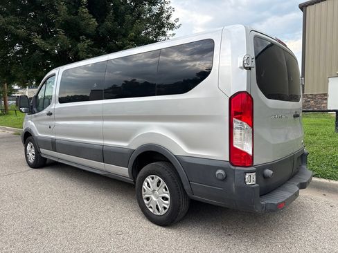 Used 2015 Ford Transit 350 XLT RWD image 7