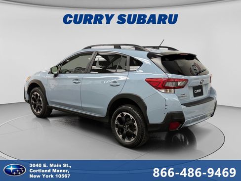 Used 2023 Subaru Crosstrek 2.0i image 3