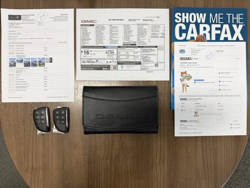 Used 2022 GMC Yukon Denali w/ Advanced Technology Package AWD/4WD image 61