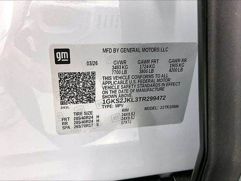 New 2026 GMC Yukon XL Denali w/ Denali Reserve Package AWD/4WD image 24