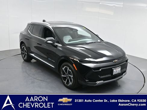 New 2025 Chevrolet Equinox EV LT image 44