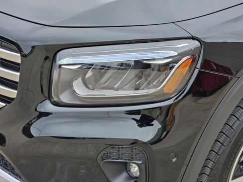 Certified 2026 Mercedes-Benz GLB 250 image 61