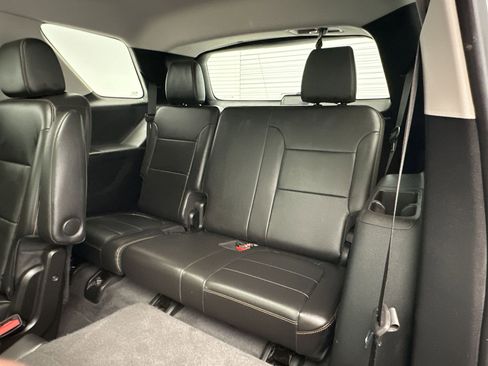 Certified 2021 Chevrolet Traverse LT w/ LT Premium Package AWD/4WD image 30