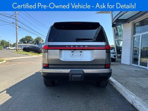 Used 2024 Lexus GX 550 w/ Accessory Package (2T) AWD/4WD image 7