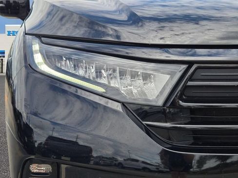 Used 2023 Honda Odyssey Sport image 3