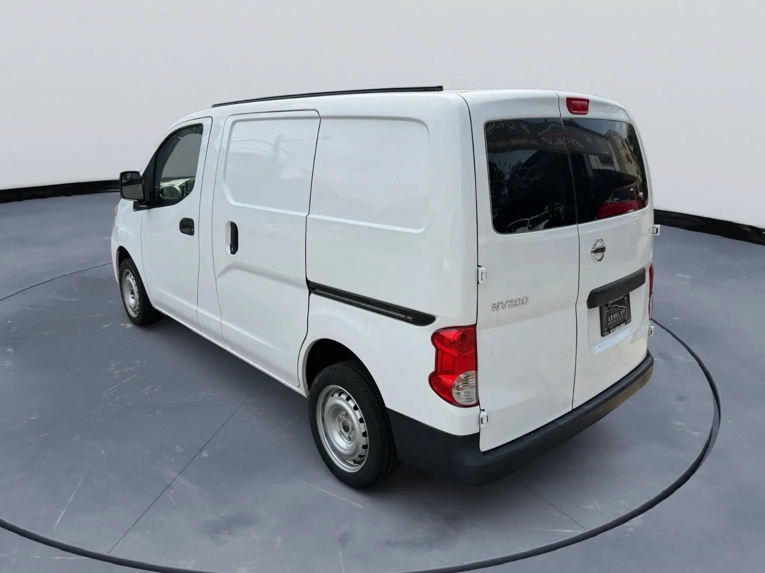 Used 2020 Nissan NV200 S w/ Back Door Glass Package FWD image 4