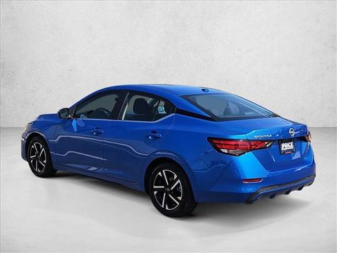 Used 2024 Nissan Sentra SV FWD image 8