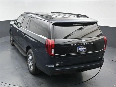 New 2025 Ford Expedition Max Active image 13