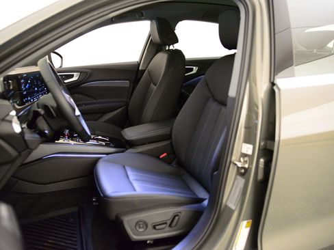 Certified 2025 Audi A5 2.0T Premium w/ Convenience Package image 4