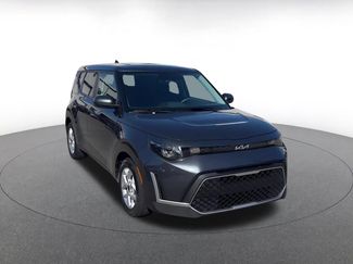 Used 2025 Kia Soul LX w/ LX Technology Package FWD video 2