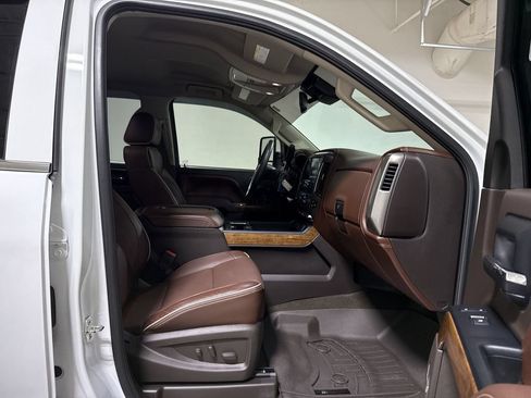 Used 2015 Chevrolet Silverado 3500 High Country w/ Duramax Plus Package AWD/4WD image 22