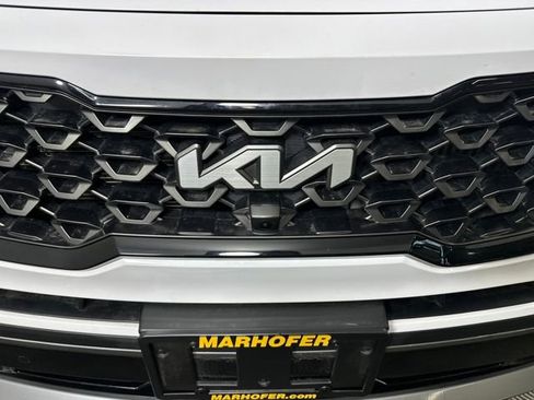 Used 2023 Kia Sorento SX Prestige image 9