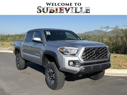 Used 2022 Toyota Tacoma TRD Off-Road AWD/4WD image 1
