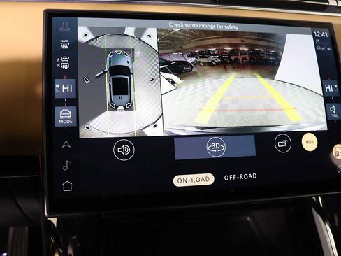 Used 2025 Land Rover Range Rover Sport Dynamic SE image 19