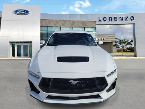 Used 2024 Ford Mustang GT RWD image 2