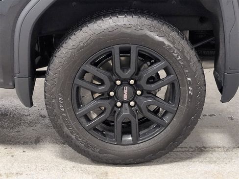 Used 2024 GMC Sierra 1500 Elevation image 14