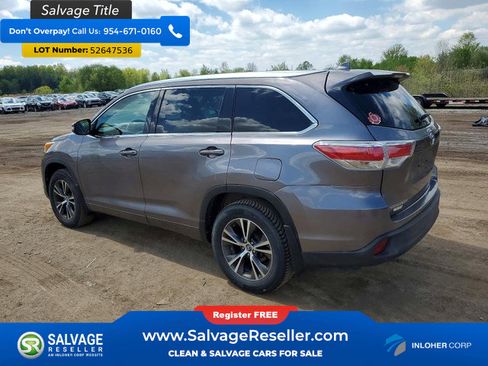 Used 2016 Toyota Highlander XLE AWD/4WD image 3