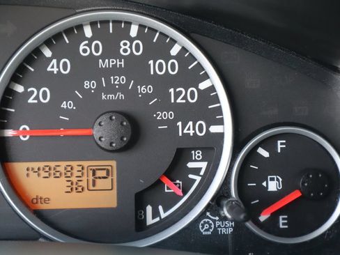 Used 2006 Nissan Xterra SE w/ (W94) Tow Pkg AWD/4WD image 44