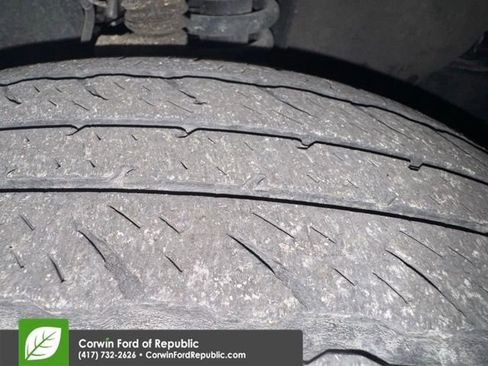 Used 2020 Toyota Tacoma SR5 w/ Technology Package image 17