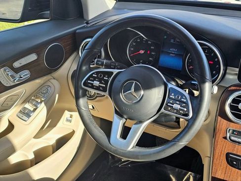 Certified 2022 Mercedes-Benz GLC 300 4MATIC image 30