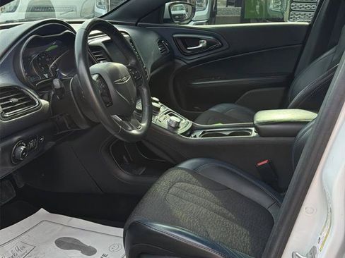 Used 2016 Chrysler 200 S w/ Navigation & Sound Group I FWD image 7