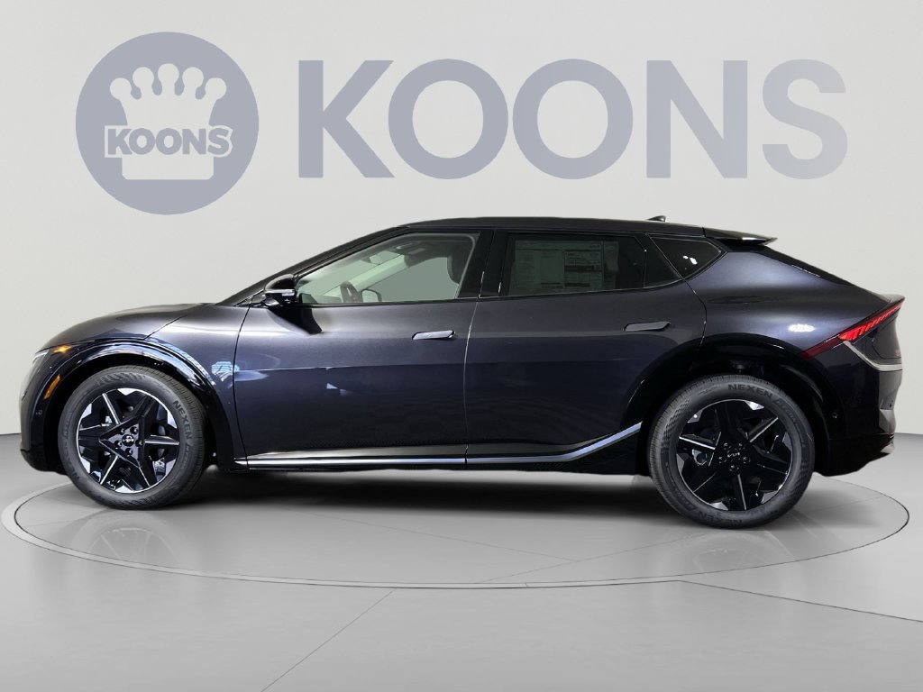 Used 2025 Kia EV6 Wind AWD/4WD image 2