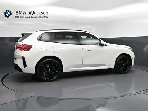 New 2026 BMW X3 xDrive30 w/ M Sport Package AWD/4WD image 8