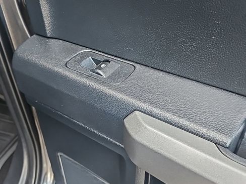 Used 2019 Ford F150 Raptor w/ Equipment Group 802A Luxury image 18