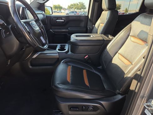 Used 2021 GMC Sierra 1500 AT4 w/ AT4 Preferred Package AWD/4WD image 15