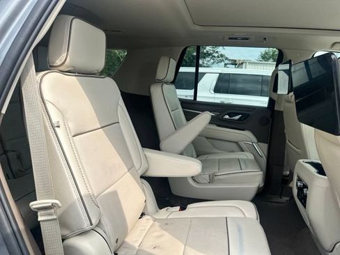 Used 2023 GMC Yukon Denali w/ Denali Reserve Package AWD/4WD image 16