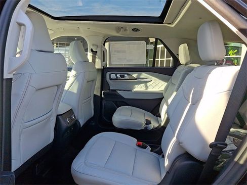 New 2026 Ford Explorer Platinum w/ LUX Leather Package image 6