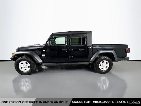 Used 2020 Jeep Gladiator Sport w/ Quick Order Package 24S image 8