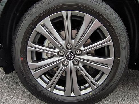 New 2025 MAZDA CX-5 Signature image 22