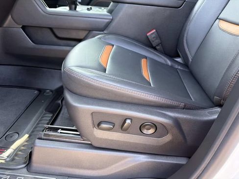 Used 2026 GMC Sierra 1500 AT4 w/ AT4 Premium Package AWD/4WD image 22