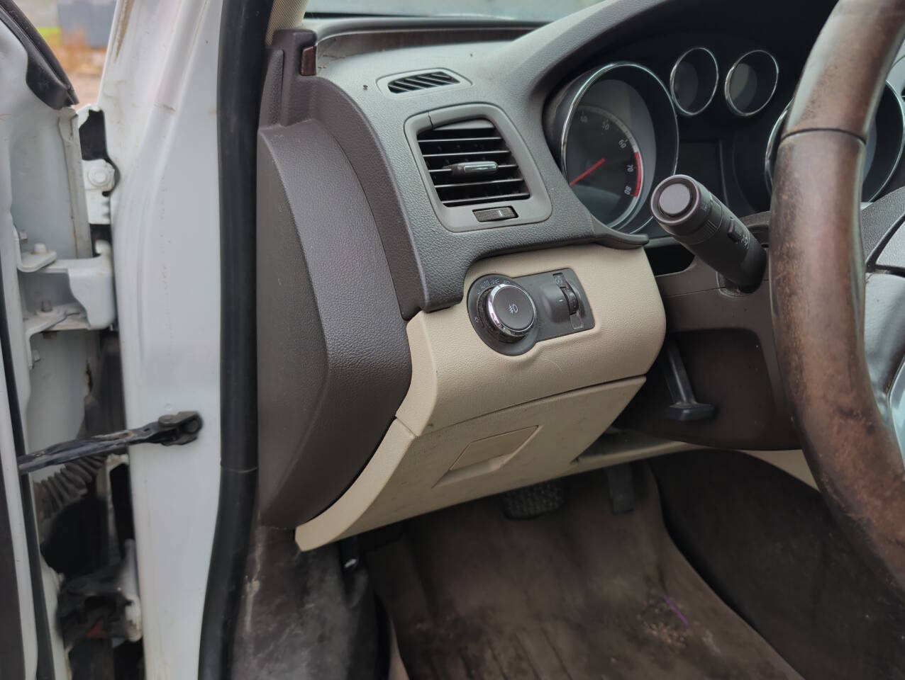 Used 2012 Buick Regal Premium FWD image 34
