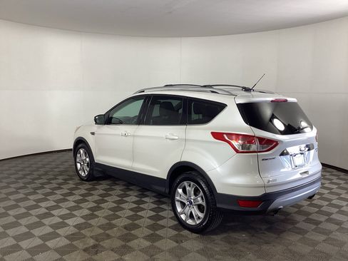 Used 2016 Ford Escape Titanium AWD/4WD image 4